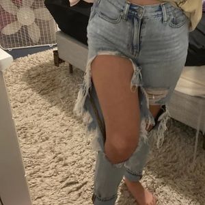 american eagle mom jeans!! no flaws! never worn!